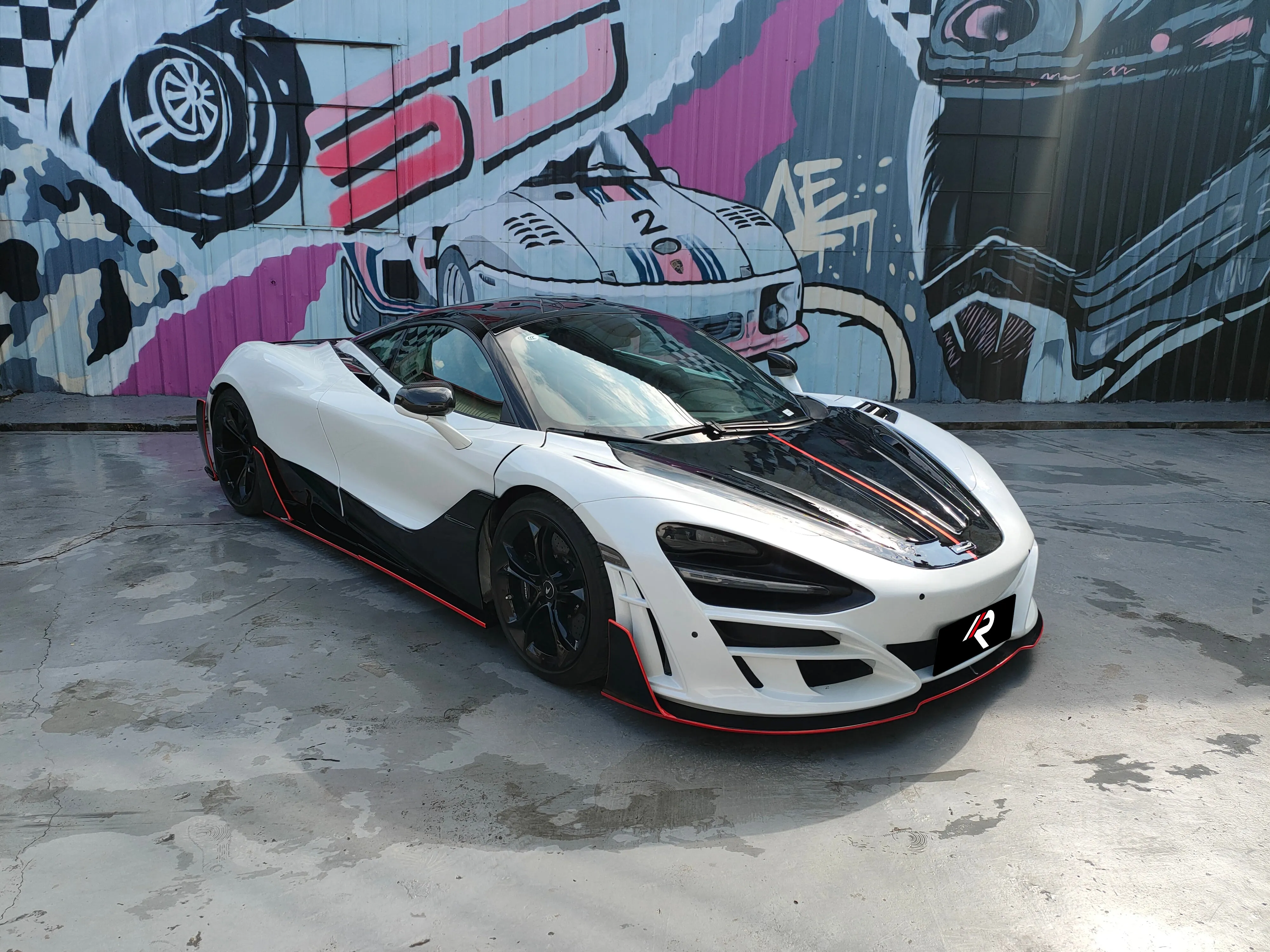Aero Republic Man Style Side Skirts for McLaren 720S 2018-2023 & 750S 2023-ON Carbon Fiber / FRP