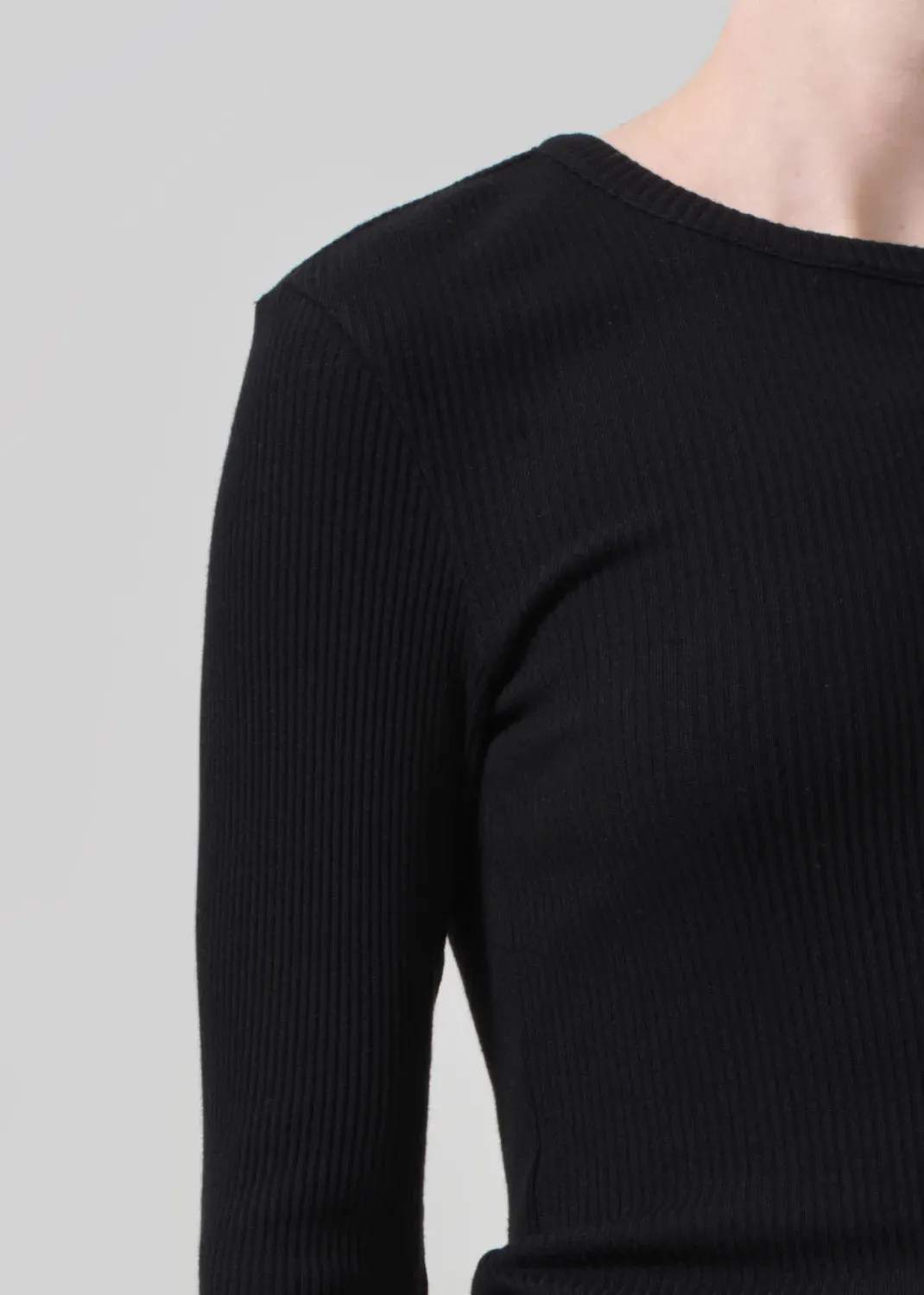 Bina Crewneck