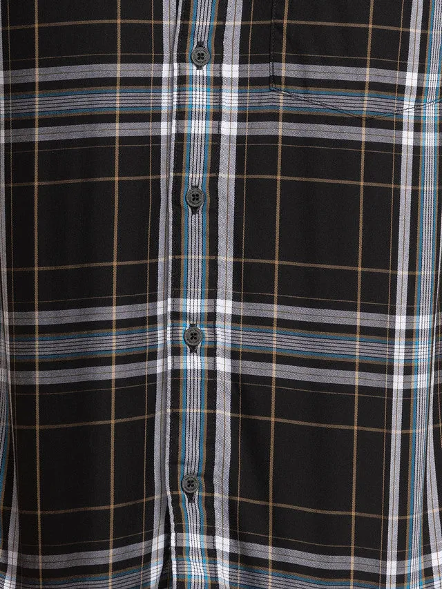 Colorplus Black Checks Tailored Fit Cotton Casual Shirt