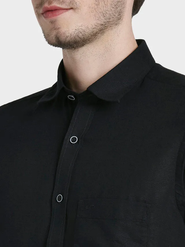 Colorplus Black Solid Tailored Fit Cotton Blend Casual Shirt