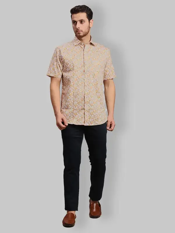 Men Brown Tailored Fit Print Cotton Half Sleeve Shirts
