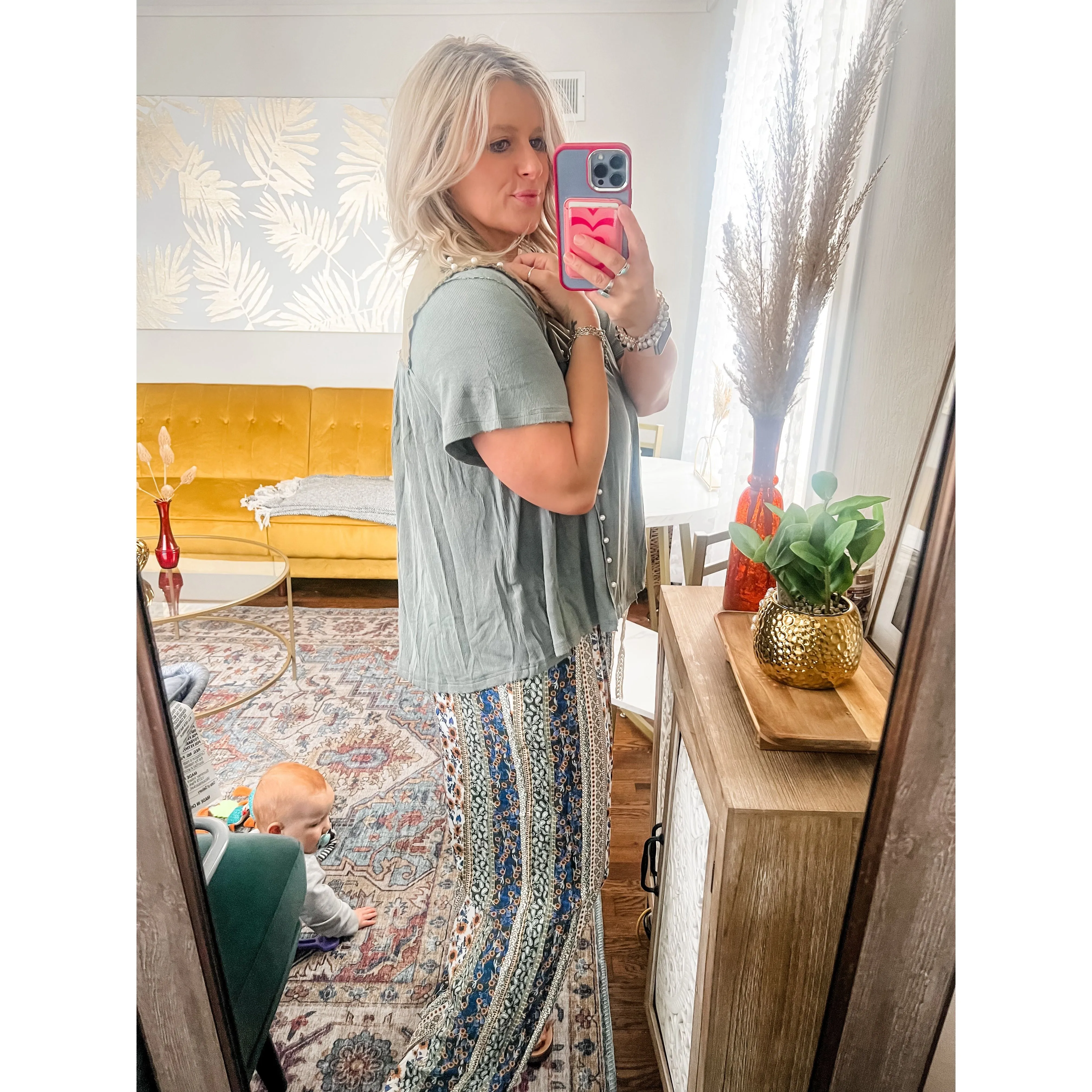 Multi Colored Printed Pants-Olive