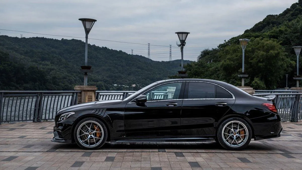 TAKD Carbon V1 Side Skirts for Mercedes C-Class C63(S) W205 Carbon Fiber