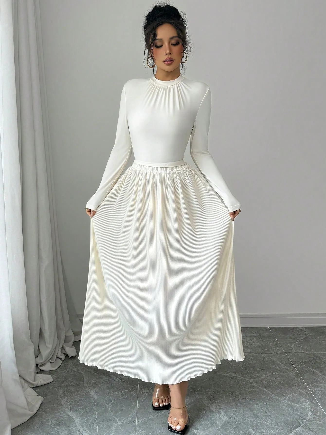 Women's Cream-Colored Round Neck Long Sleeve T-Shirt And Loose Pleated Maxi Skirt Elegant 2-Piece Set