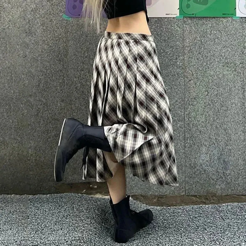 Yarra Monochrome Plaid Midi Skirt